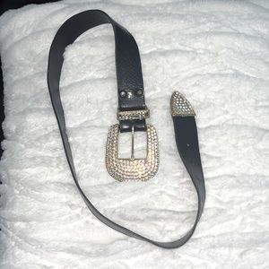 Michael Morrison rhinestone buckle black leather belt